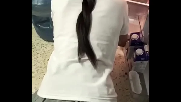 sexo anal a colegiala mexicana con el culo apretadito la agarran haciendo limpieza en la casa cuando estan solos la dejan llena de leche vol 1