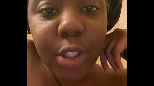 shower young ebony showing off the sexual goods