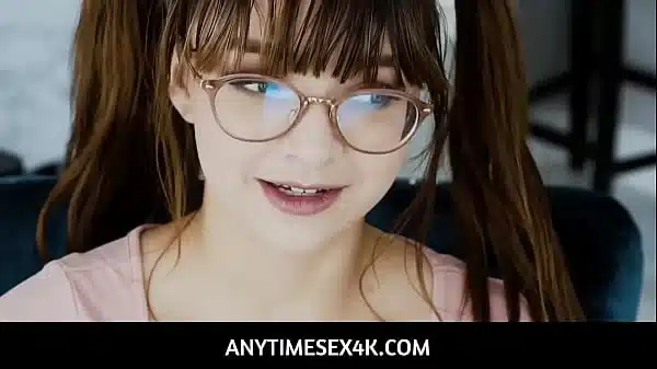 hypnotist coming to help them honey hayes dani blu ashley aleigh xvideos xxx porn xnx porno freeporn xvideo xxxvideos tits