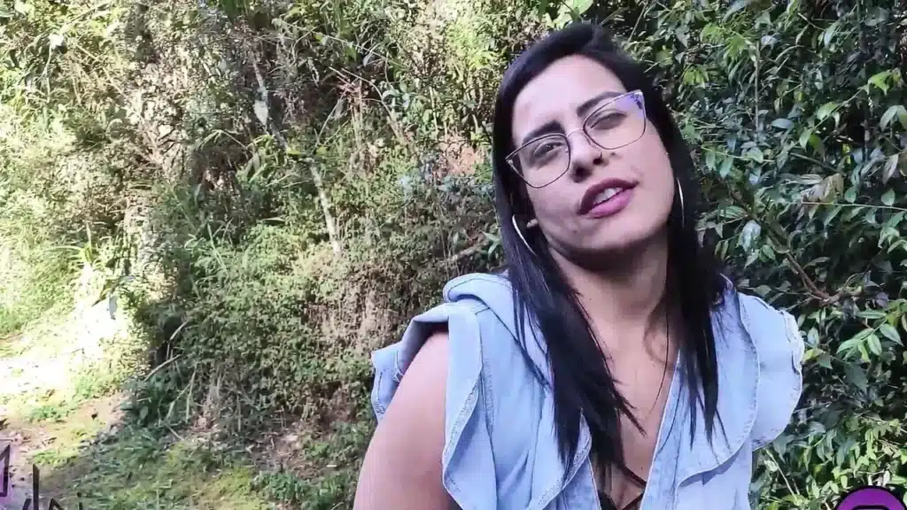 met a guy in the park and ended up sucking and fucking him in the woods